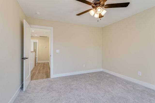 1135 Lawrence Ave, Madison, TN 37115