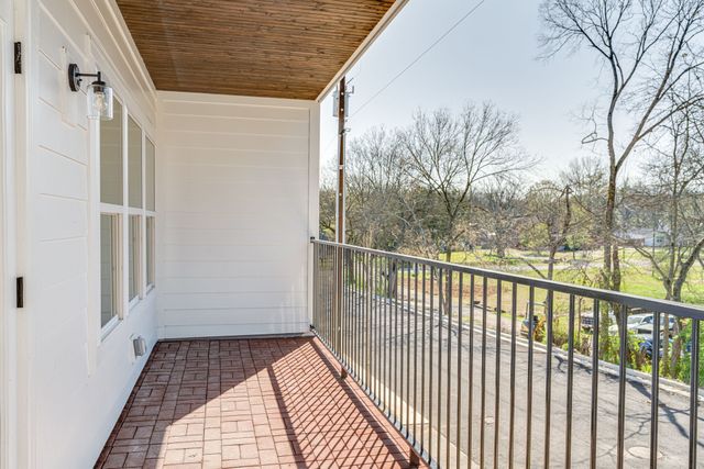 1135 Lawrence Ave, Madison, TN 37115
