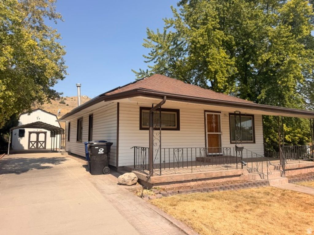 3048 S 9150 W, Magna, UT 84044