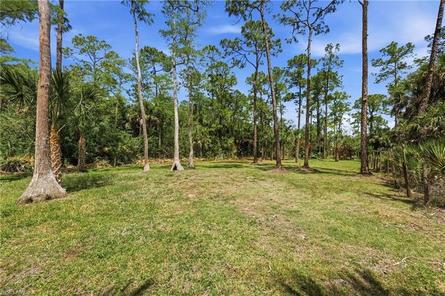 4680 24th AVE SE, Naples, FL 34117