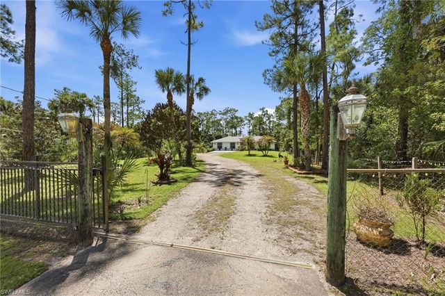 4680 24th AVE SE, Naples, FL 34117