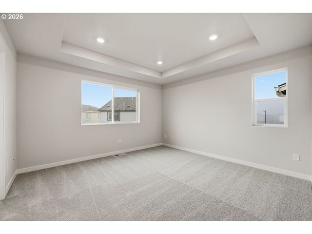 18760 Sw WHITEHORSE Ln, Beaverton, OR 97007