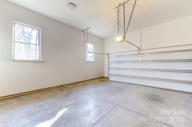 597 Aiken Road, Asheville, NC 28804