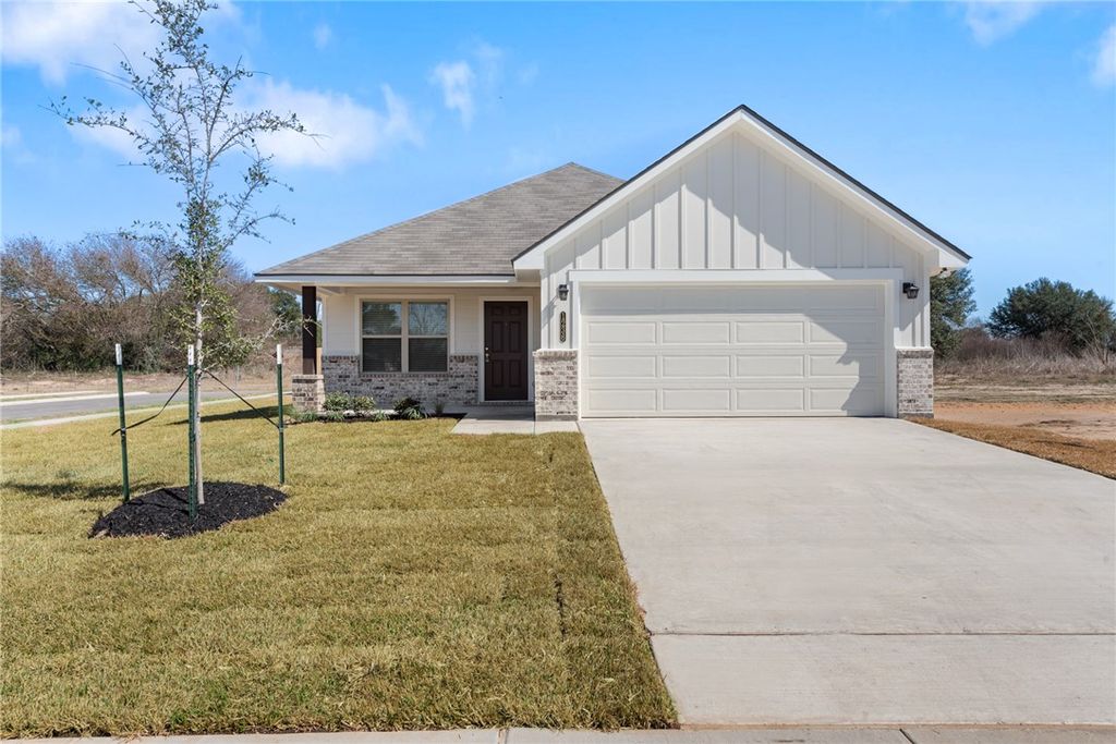 1236 High Street, Navasota, TX 77868 — exterior