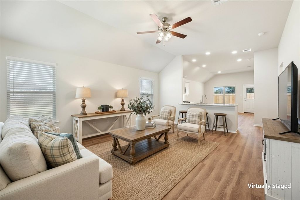 1236 High Street, Navasota, TX 77868 — photo 4