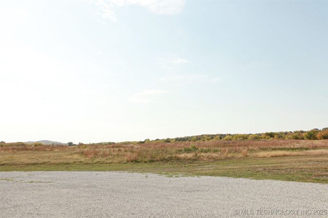 6 W 43rd Street N, Tulsa, OK 74127