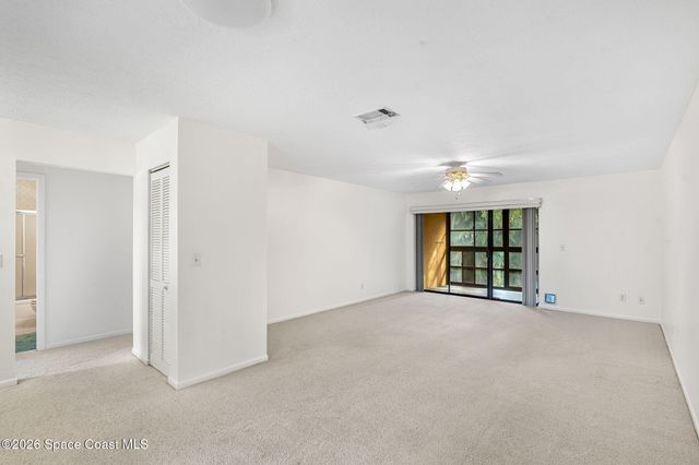 2369 Golf Lake Circle 721, Melbourne, FL 32935