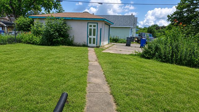 1597 Margaret Street, Saint Paul, MN 55106