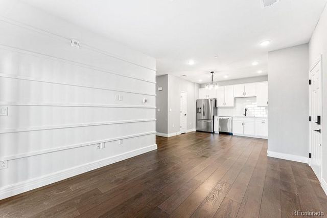 1881 S Dunkirk Street 102, Aurora, CO 80017