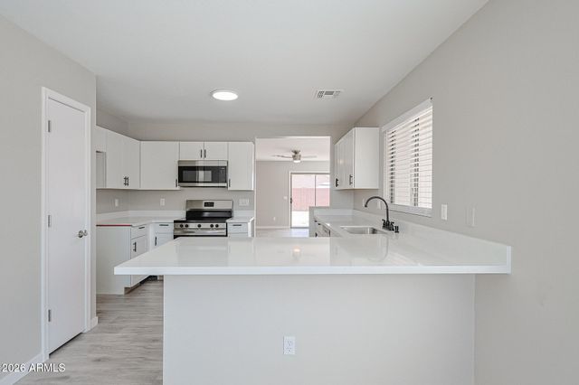 12563 W MAUNA LOA Lane, El Mirage, AZ 85335