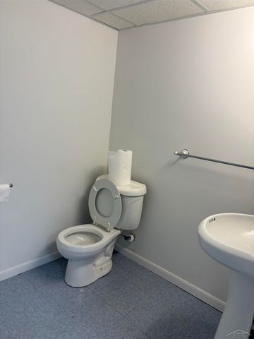 2747 Weiss Street, Saginaw, MI 48602