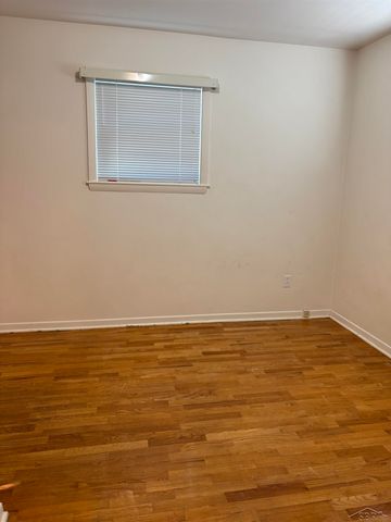 2747 Weiss Street, Saginaw, MI 48602