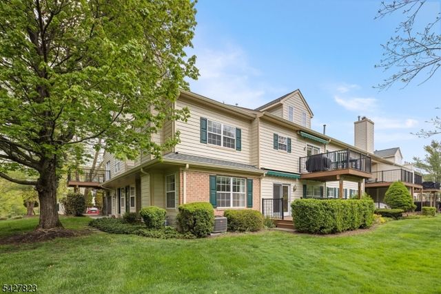 50 Davenport Pl, Morris Twp., NJ 07960