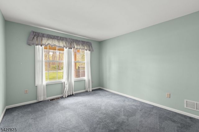 50 Davenport Pl, Morris Twp., NJ 07960