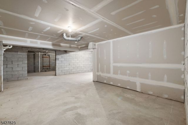 50 Davenport Pl, Morris Twp., NJ 07960