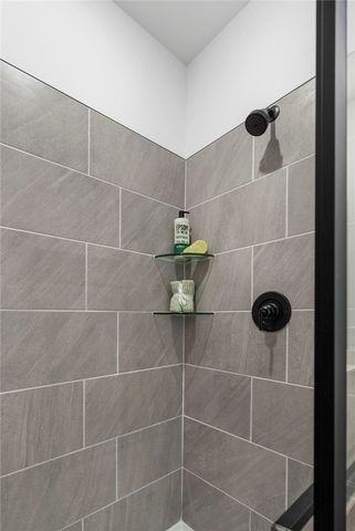 462 W Canada Drive, Farmington, AR 72730