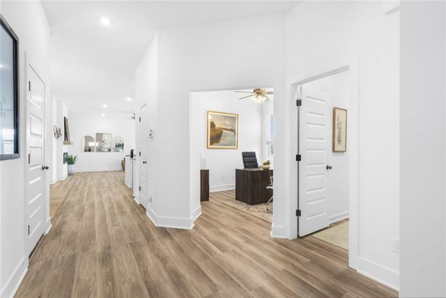 462 W Canada Drive, Farmington, AR 72730