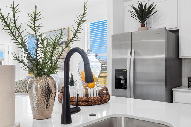 462 W Canada Drive, Farmington, AR 72730