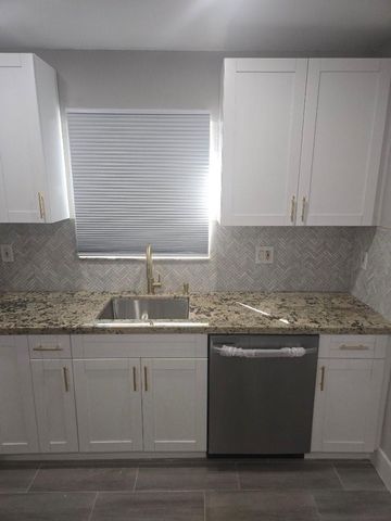 7531 Polk Street, Hollywood, FL 33024