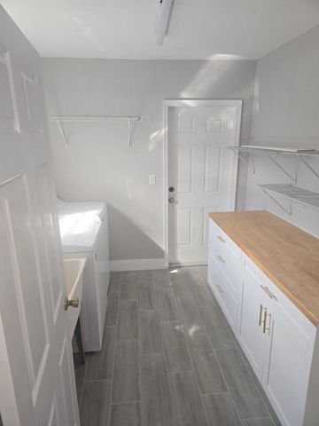 7531 Polk Street, Hollywood, FL 33024