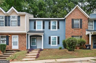 725 Oak Drive, Atlanta, GA 30354
