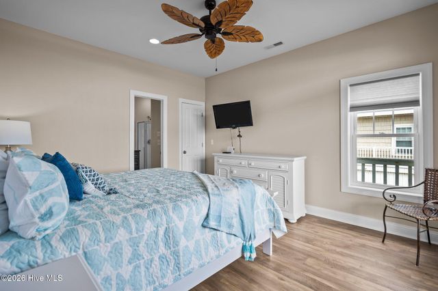 430 New River Inlet Road, Sneads Ferry, NC 28460