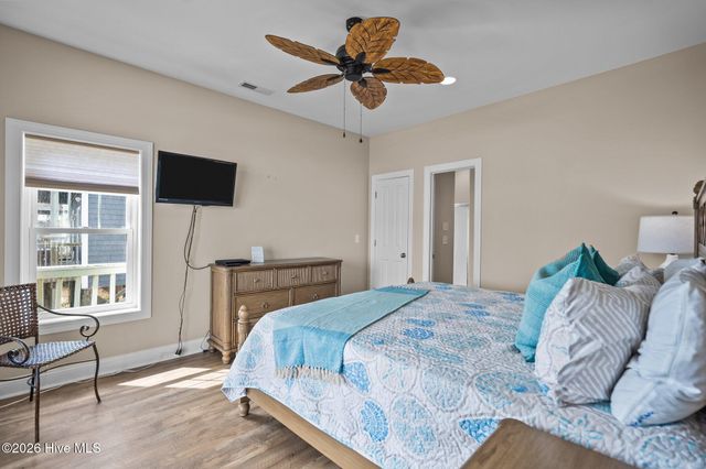 430 New River Inlet Road, Sneads Ferry, NC 28460