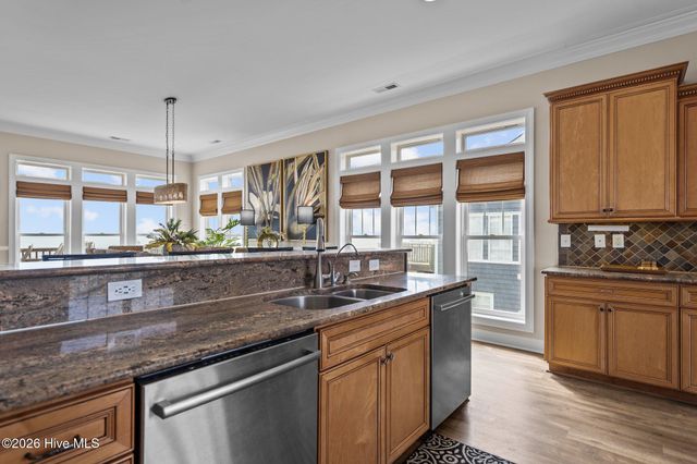 430 New River Inlet Road, Sneads Ferry, NC 28460