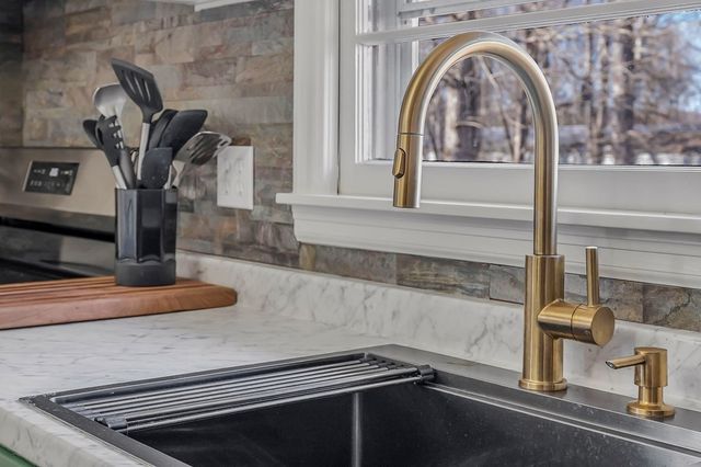 94 Cummins Ct, Celina, TN 38551