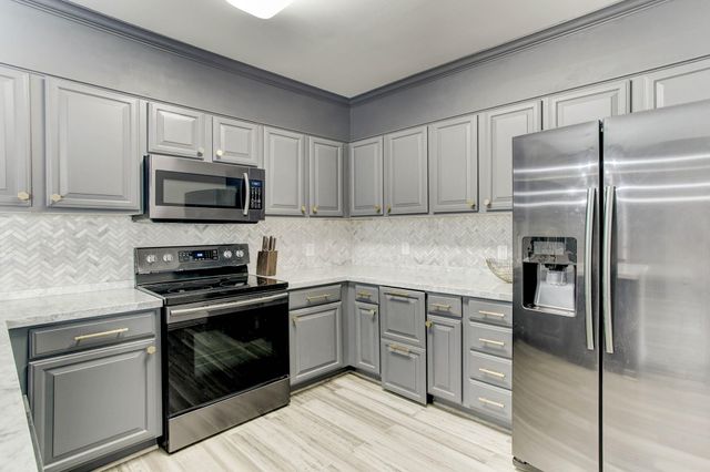 2111 Welch Street A125, Houston, TX 77019