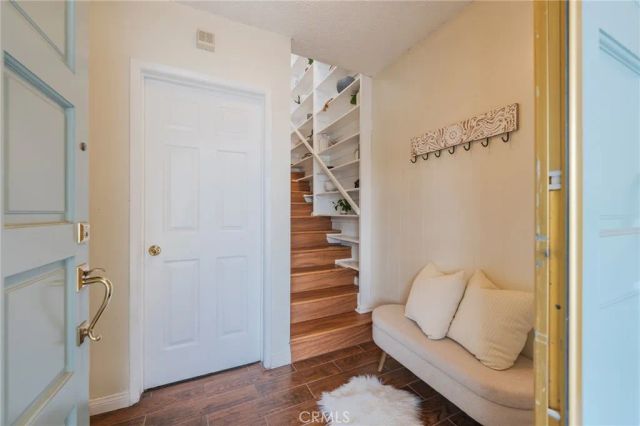 1825 Goodman Ave, Redondo Beach, CA 90278