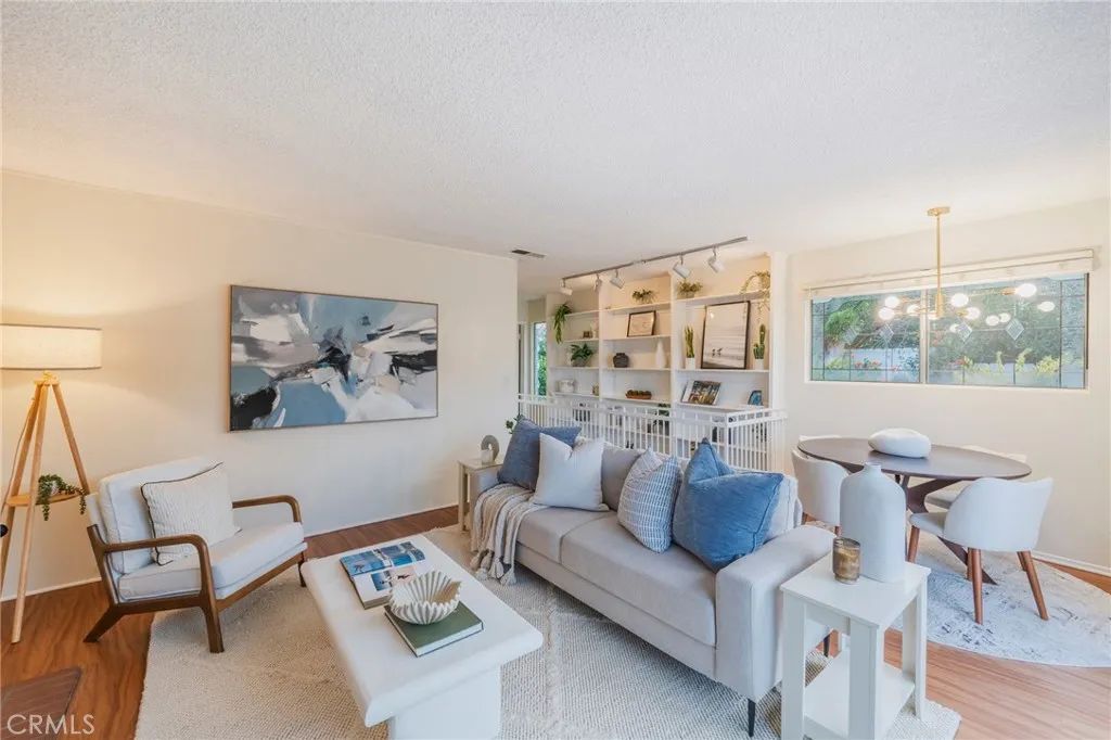 1825 Goodman Ave, Redondo Beach, CA 90278