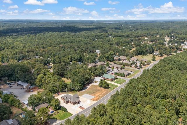5412 Watermelon Rd, Northport, AL 35473