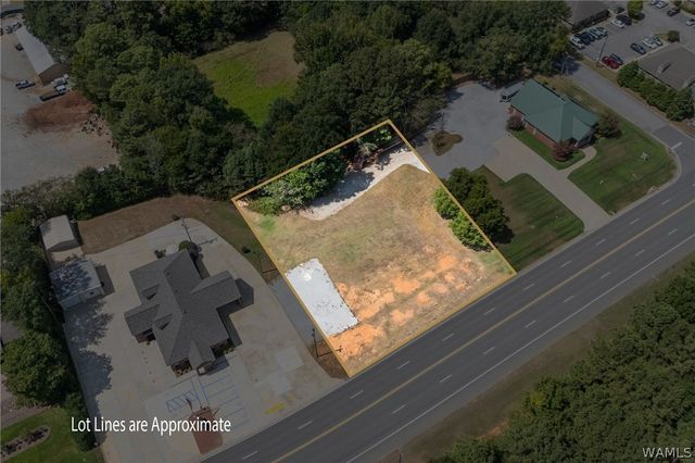5412 Watermelon Rd, Northport, AL 35473