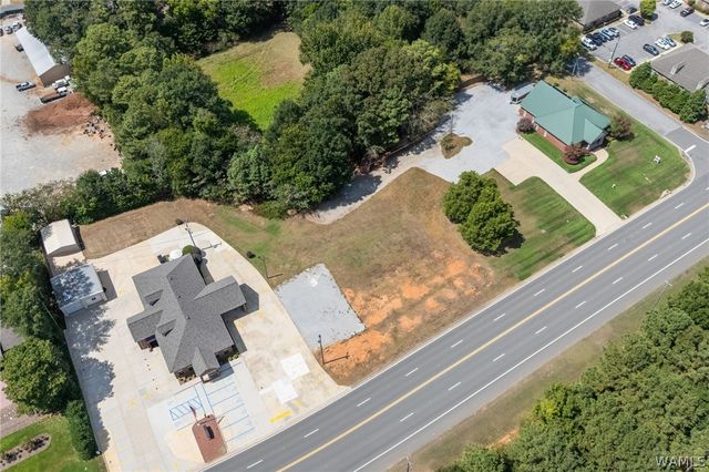 5412 Watermelon Rd, Northport, AL 35473