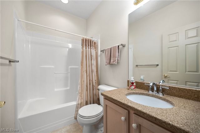 33888 Maple Ridge Boulevard, Avon, OH 44011