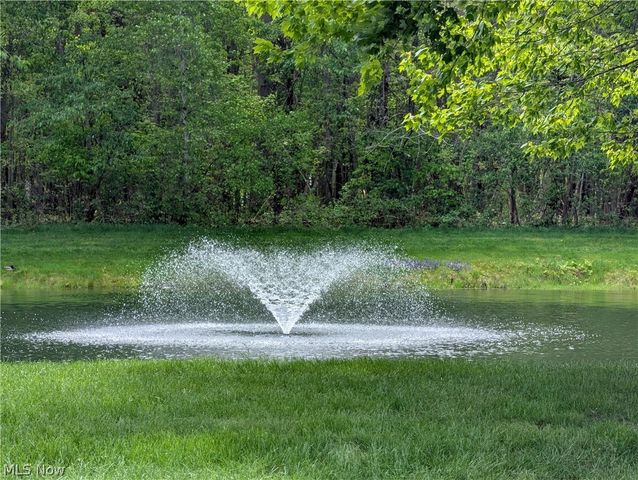 33888 Maple Ridge Boulevard, Avon, OH 44011