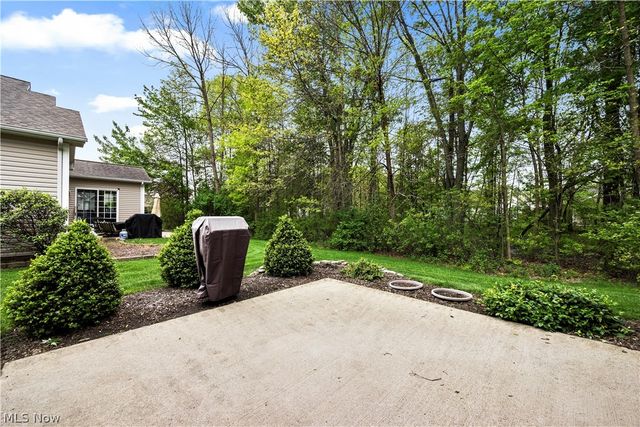 33888 Maple Ridge Boulevard, Avon, OH 44011