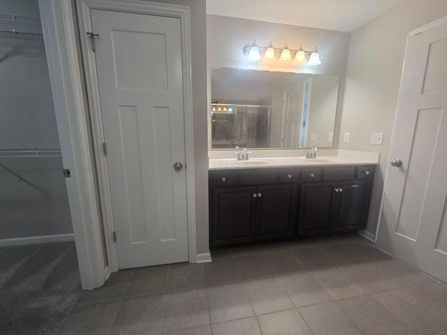 8727 Crooked Maple Drive, Blacklick, OH 43004