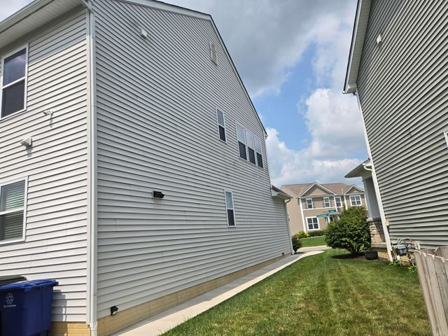 8727 Crooked Maple Drive, Blacklick, OH 43004
