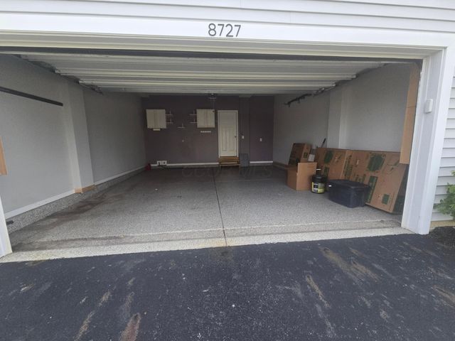 8727 Crooked Maple Drive, Blacklick, OH 43004