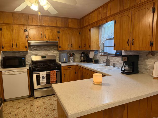 105 Glenora Avenue, Sherwood, AR 72120