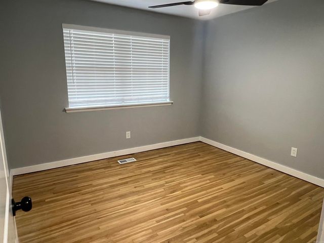 105 Glenora Avenue, Sherwood, AR 72120