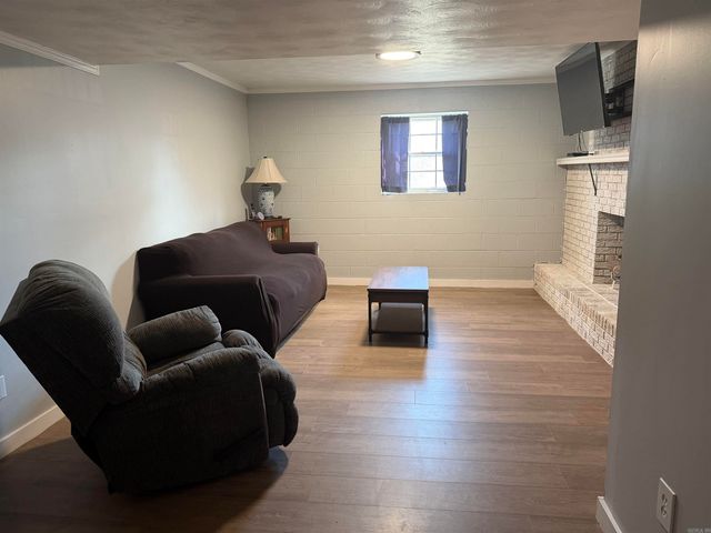 105 Glenora Avenue, Sherwood, AR 72120