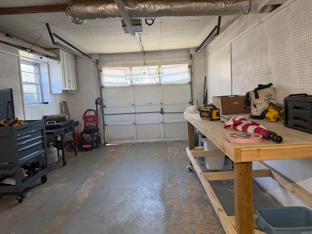 105 Glenora Avenue, Sherwood, AR 72120