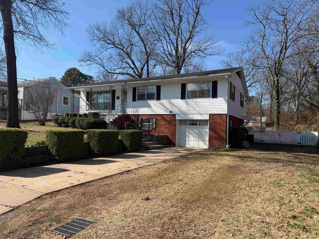 105 Glenora Avenue, Sherwood, AR 72120