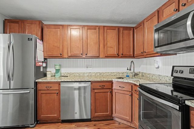 113 Ridgefield Circle C, Clinton, MA 01510