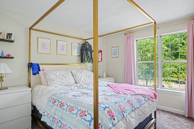 113 Ridgefield Circle C, Clinton, MA 01510