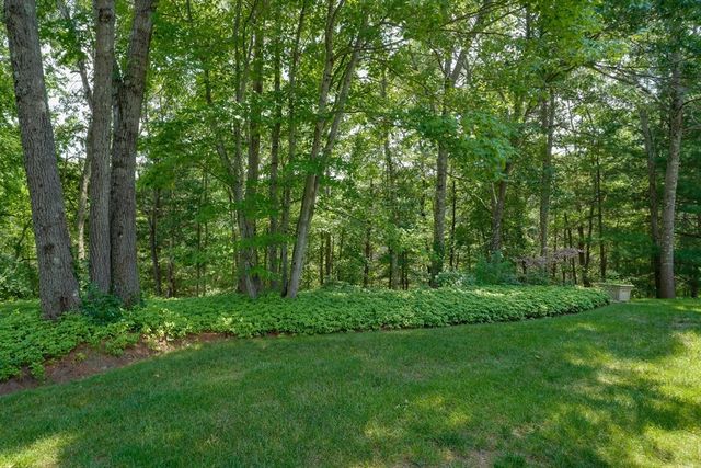 113 Ridgefield Circle C, Clinton, MA 01510