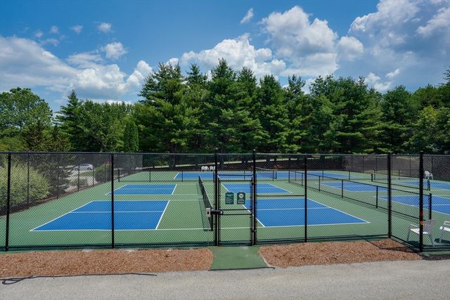 113 Ridgefield Circle C, Clinton, MA 01510